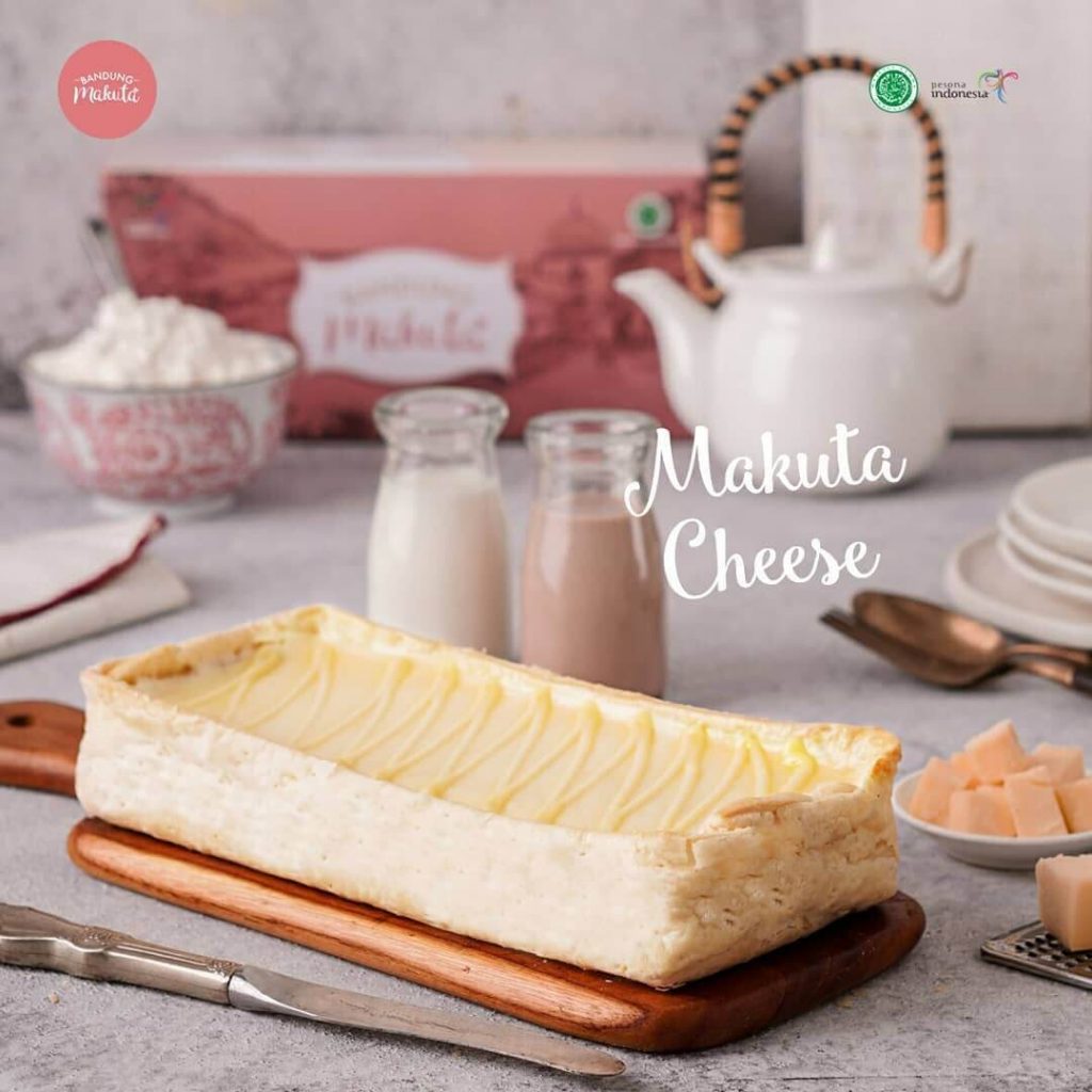 √ 51 Makanan Khas Bandung + Harga dan Rekomendasi Resto