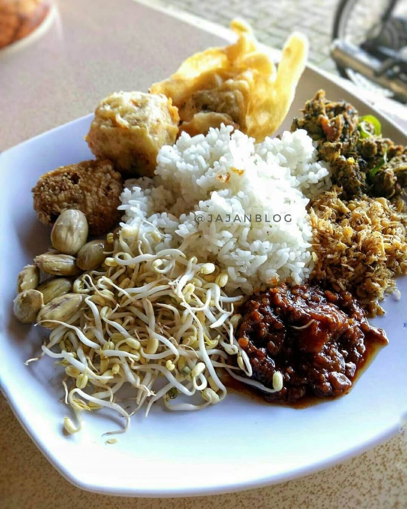 √ 17 Makanan Khas Kuningan Harga And Rekomendasi Resto